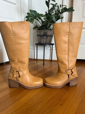NWT Dingo 1969 Casbah To the Knee Leather Boots 👢 in color Plantain, Sz 9